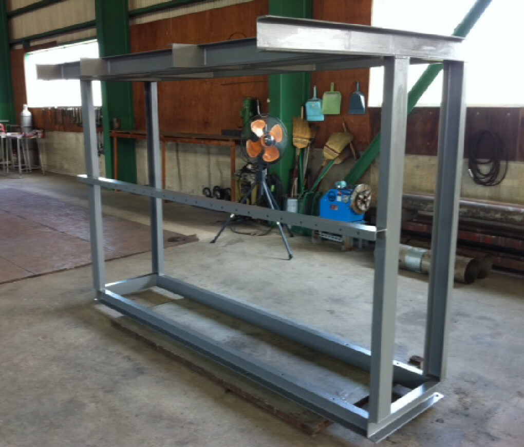 各種架台金物製作、取付